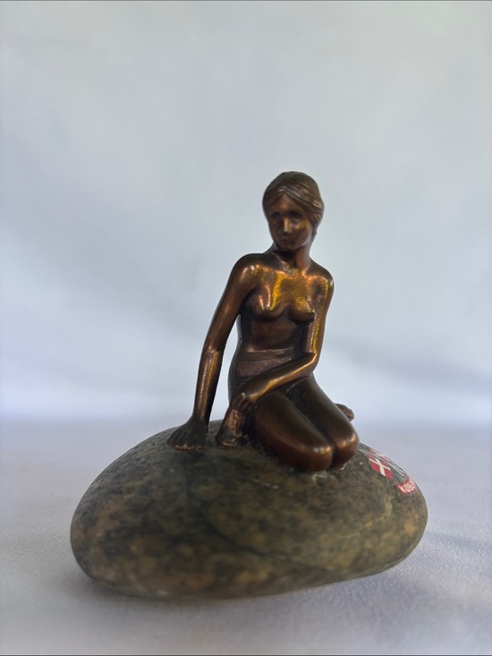 Other - VINTAGE GENUINE BRONZE MERMAID FIGURINE SITTING ON STONE- KØBENHAVN- COPENHAGEN